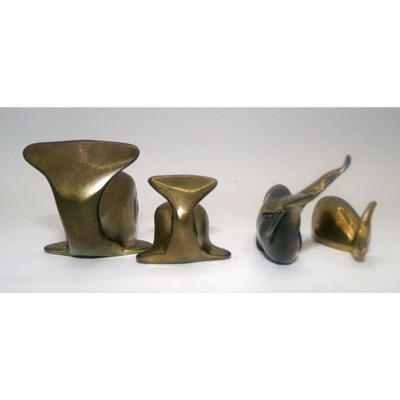 Lot of 4 Vintage Brass Whale fish Nautical Figurine Paperweights mermaid friends - Picture 8 of 16